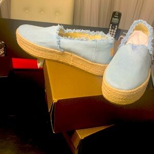 shoe denim